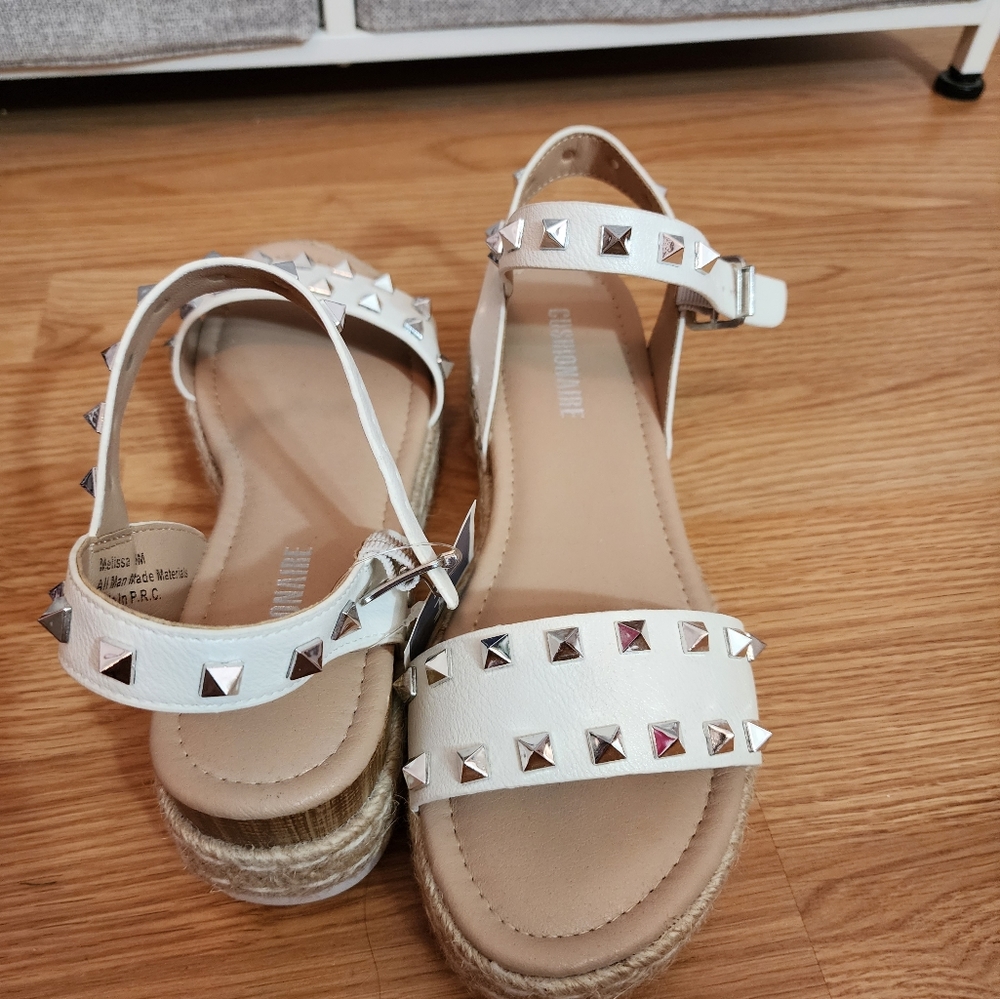 Spiked white platform sandals with strap